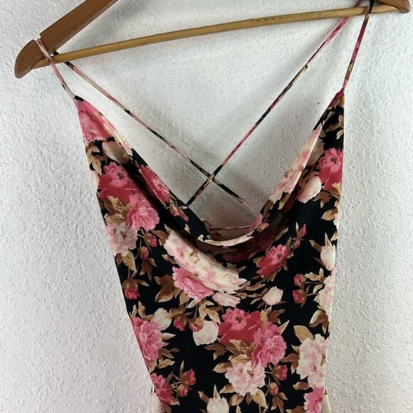 NWT Lulu’s Moment of Chic Black Floral Print Satin Lace-Up Midi Dress XS - Picture 9 of 11